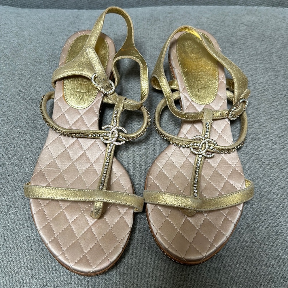 chanel sandals